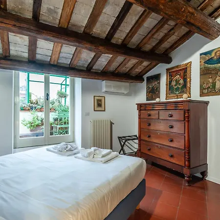 Elegantis Dimora Dell'architetto In Campo De' Fiori With Private Terrace