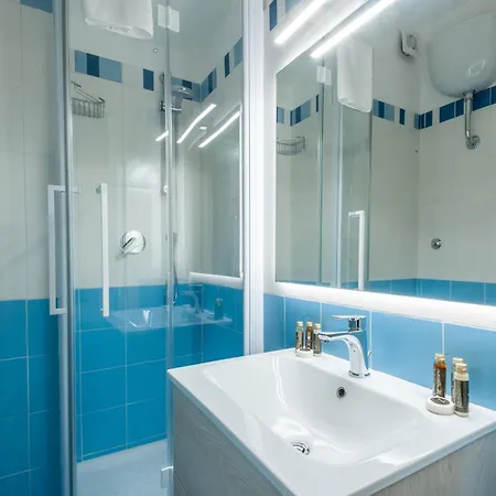 Lägenhet Elegantis Dimora Dell'architetto In Campo De' Fiori With Private Terrace *